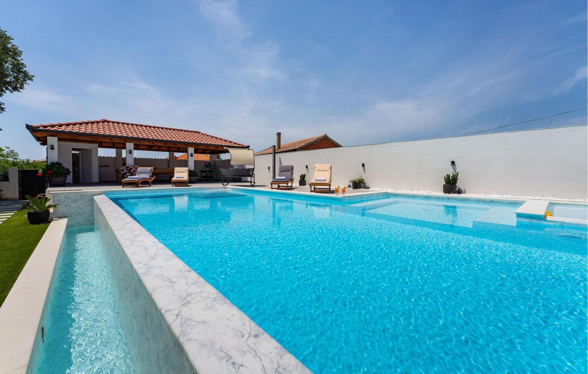Beautiful Apartment In Galovac With Kitchen Galovac (Zadar) Exterior foto